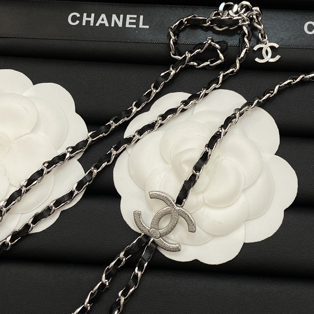[TOP] CHANEL CC Necklace - Silver/Black