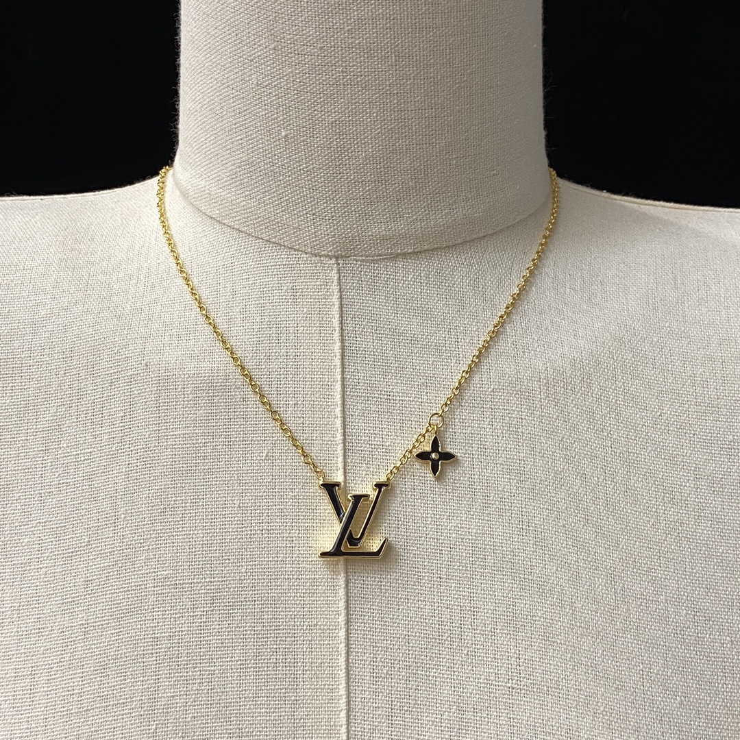 [TOP] Louis Vuitton LV Necklace - Gold