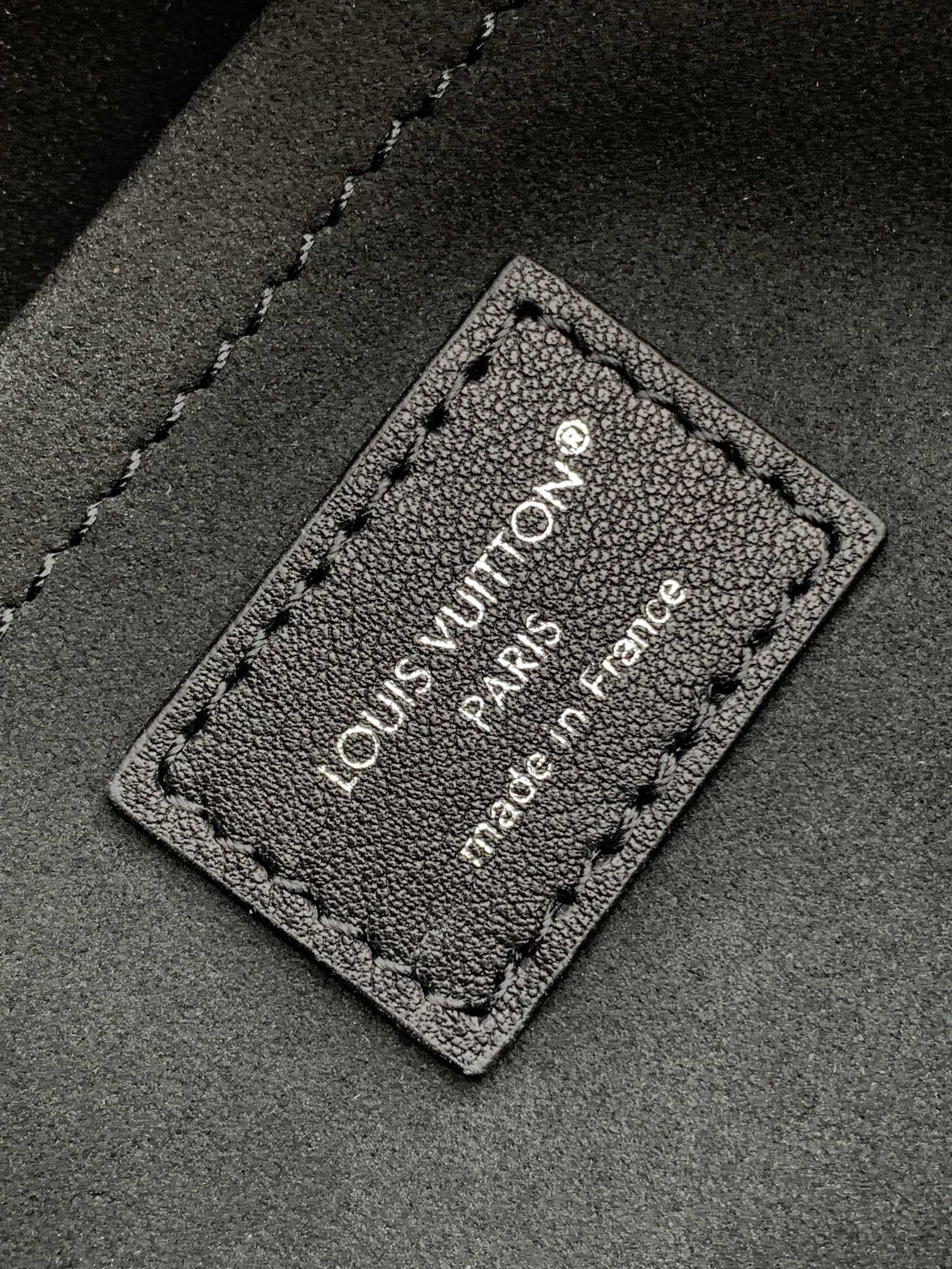 [TOP] Louis Vuitton LV Monogram Bold Speedy 20 Trunk Handbag 20.5x13.5x11cm  - Black