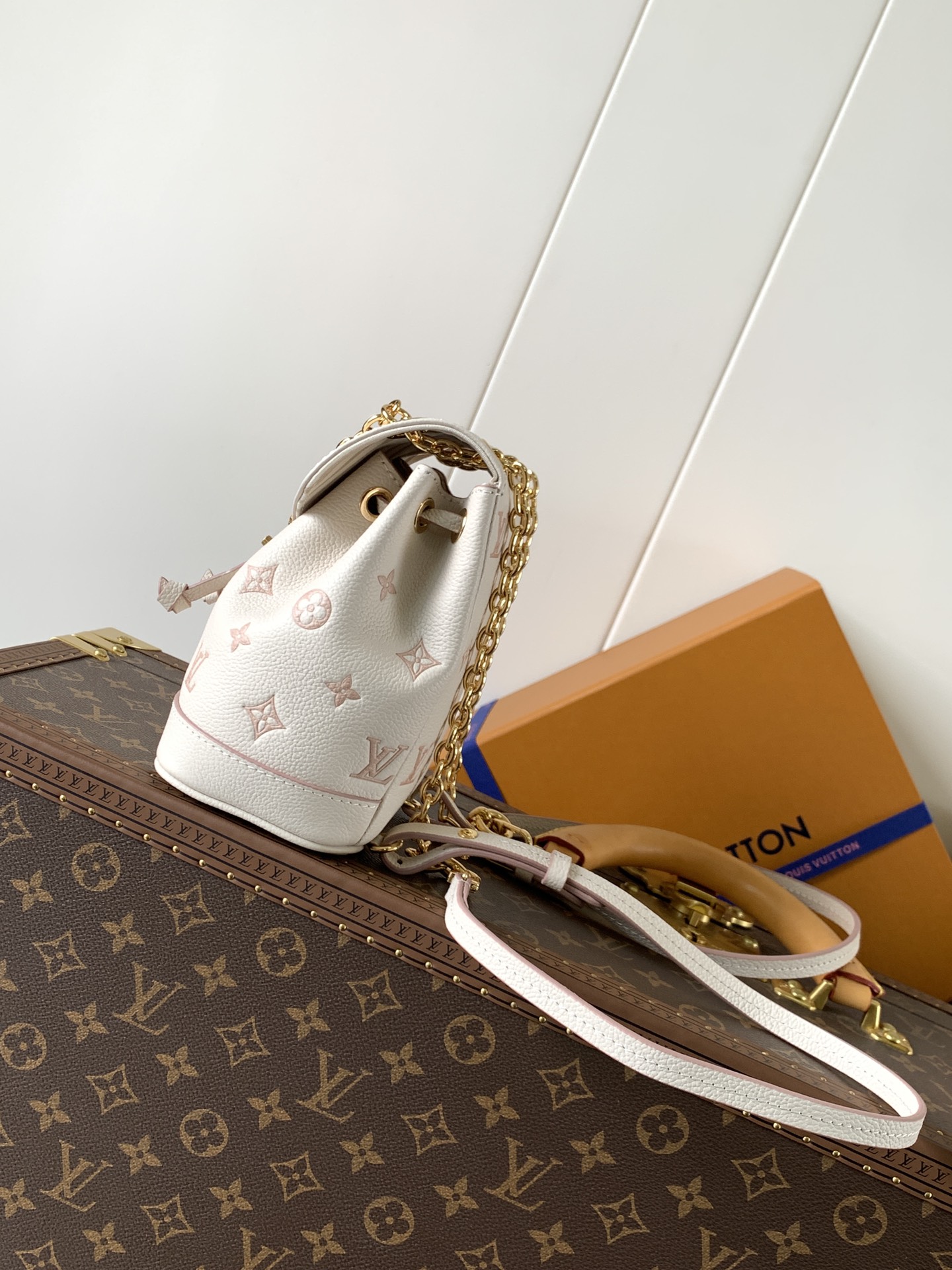 [TOP] Louis Vuitton LV Nano Noe Backpack 15*10*19cm - White