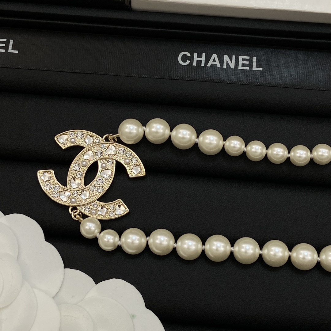 [TOP] CHANEL CC Pearl Necklace - Gold