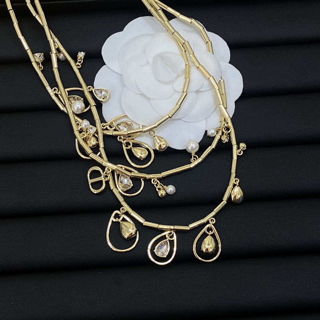 [TOP] Christian Dior Pearl Necklace - Gold