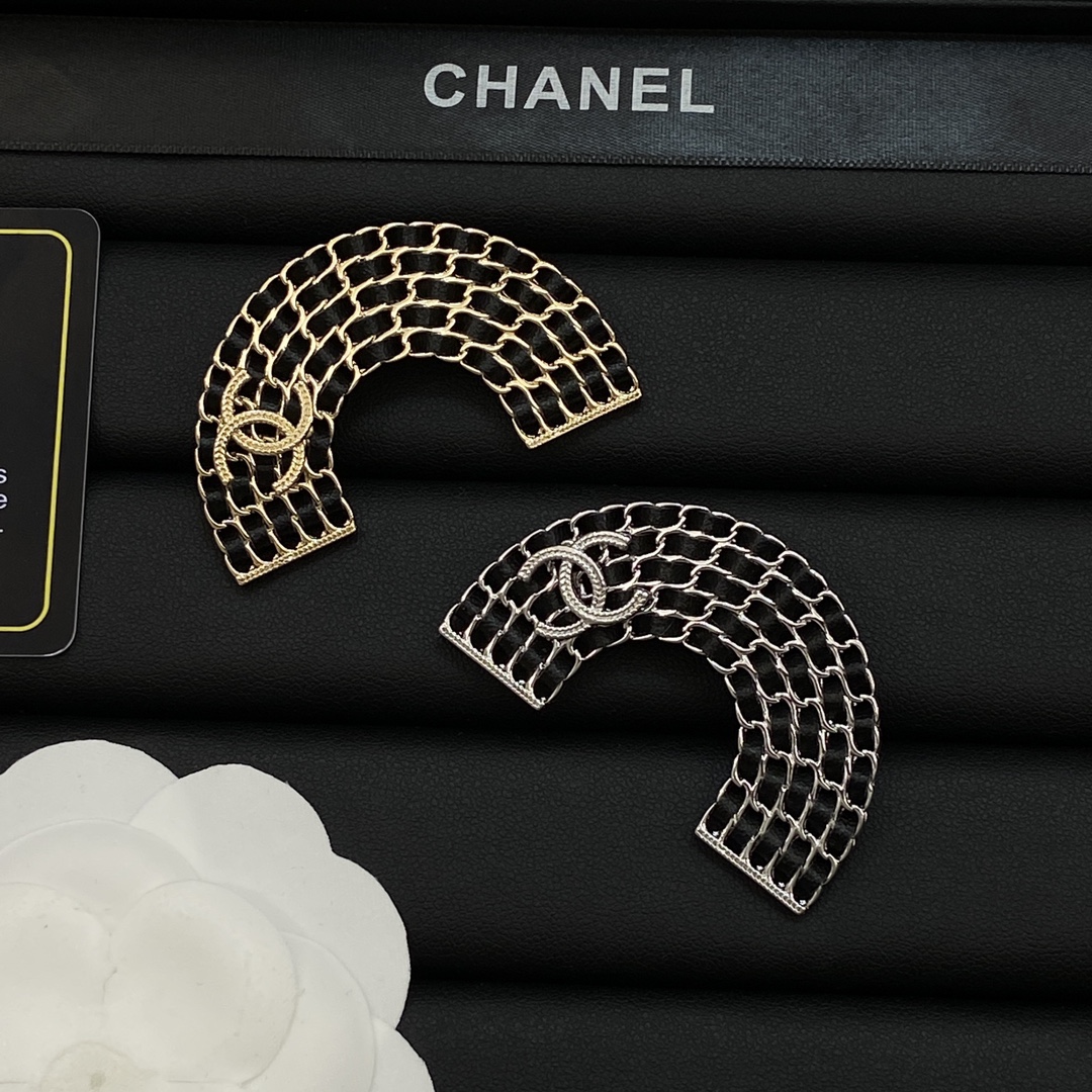 [TOP] CHANEL Brooch - 2 Colors