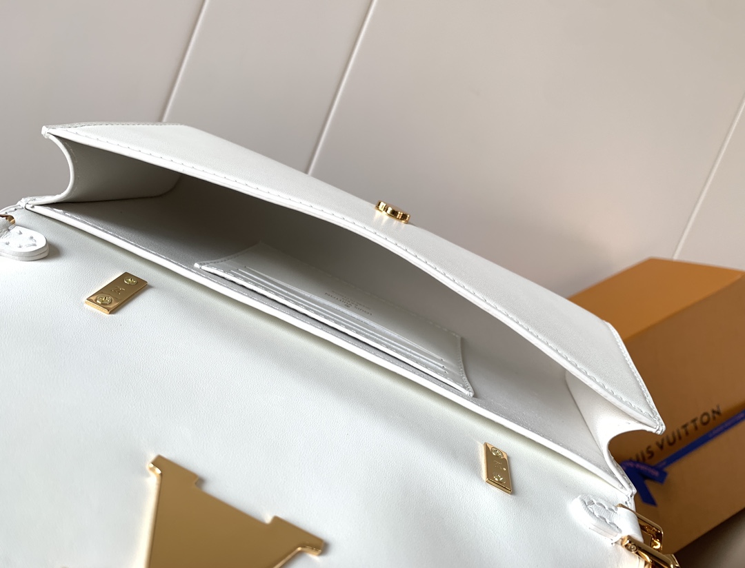 [TOP] Louis Vuitton LV Wallet On Chain Capucines Handbag 12 x 4 x 23cm - White