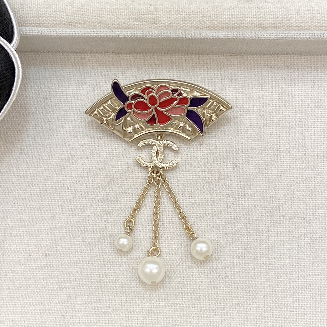 [TOP] CHANEL Brooch - 2 Colors