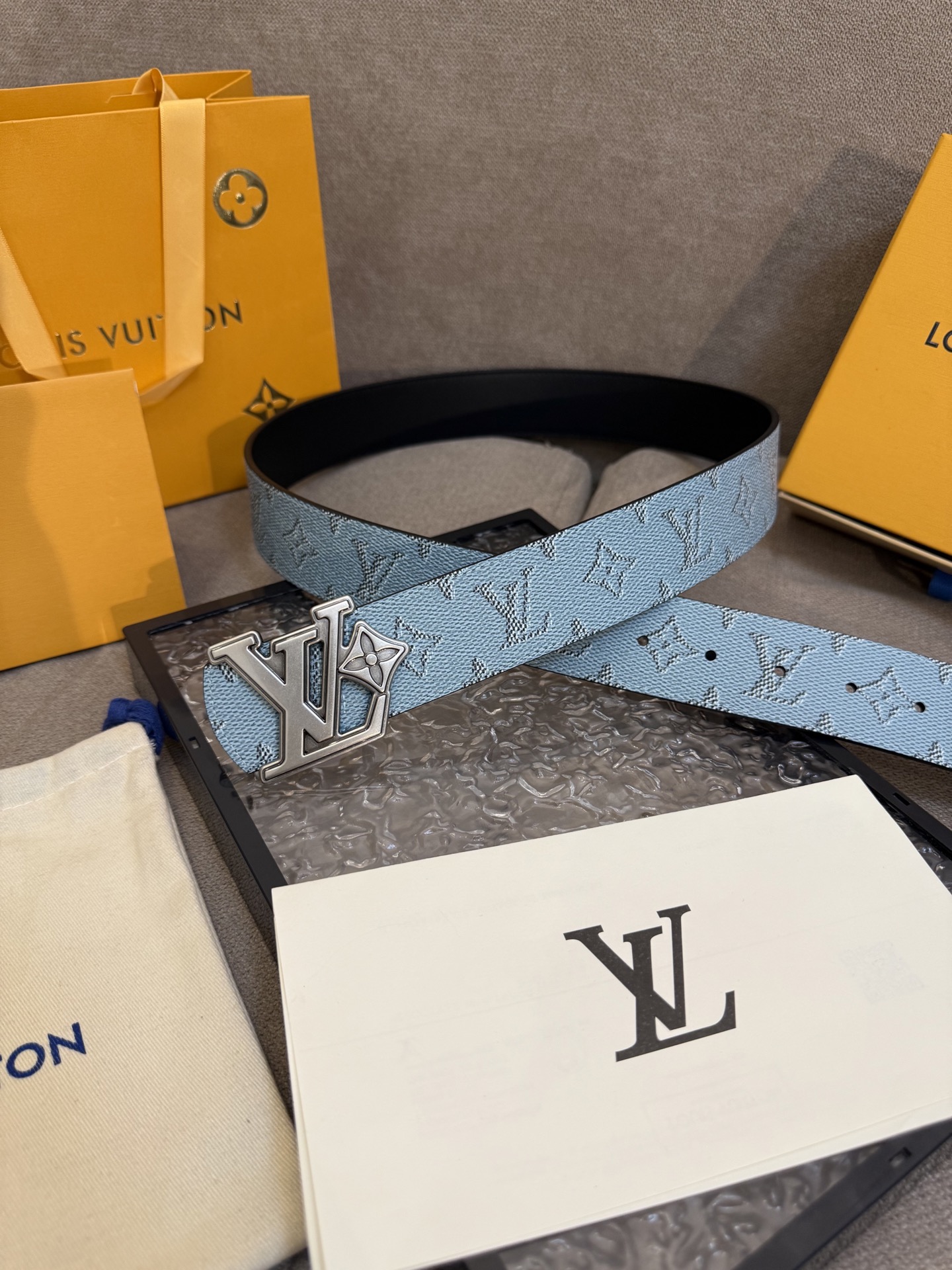 [TOP] Louis Vuitton LV  Belt - Blue