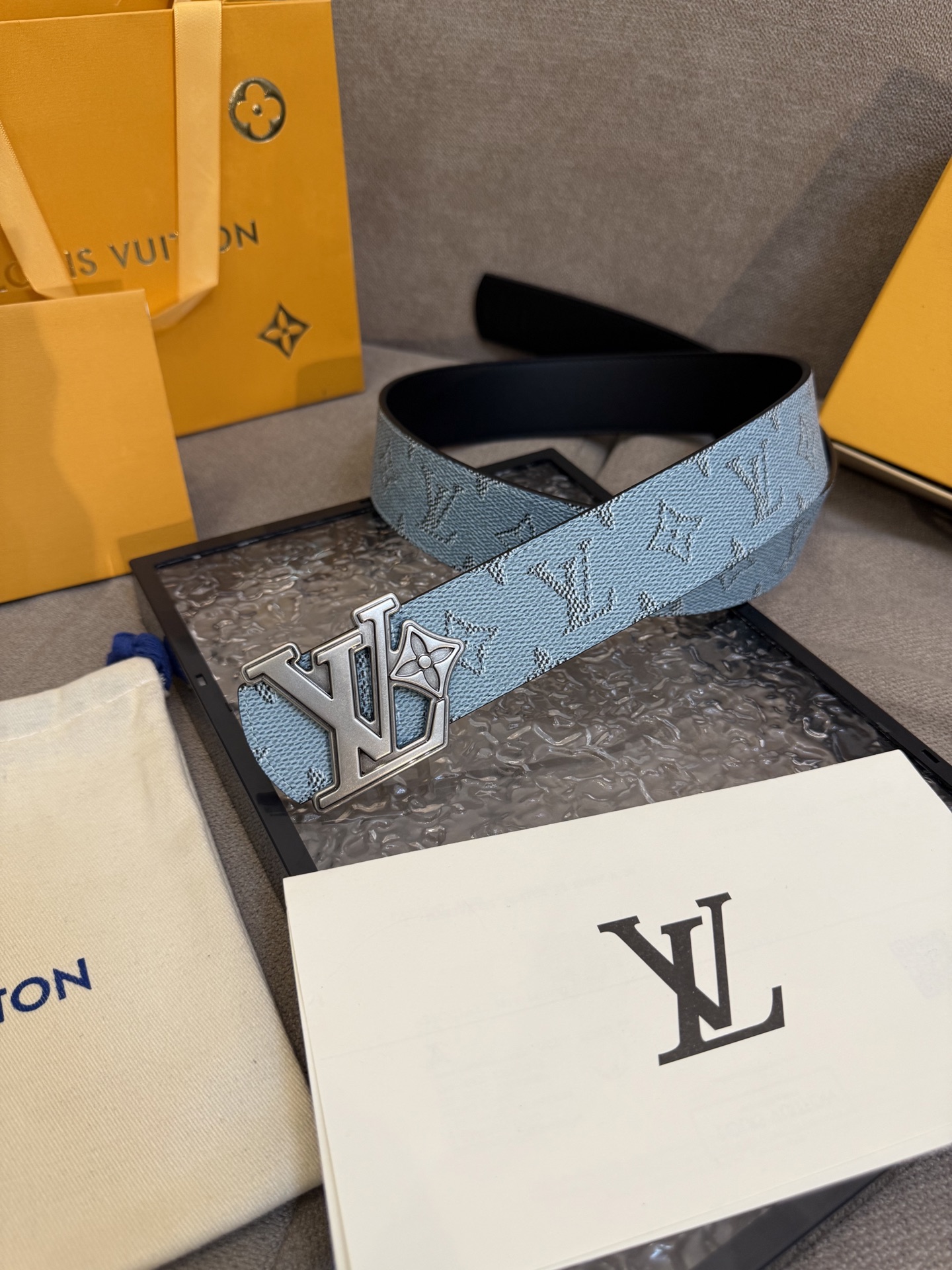 [TOP] Louis Vuitton LV  Belt - Blue