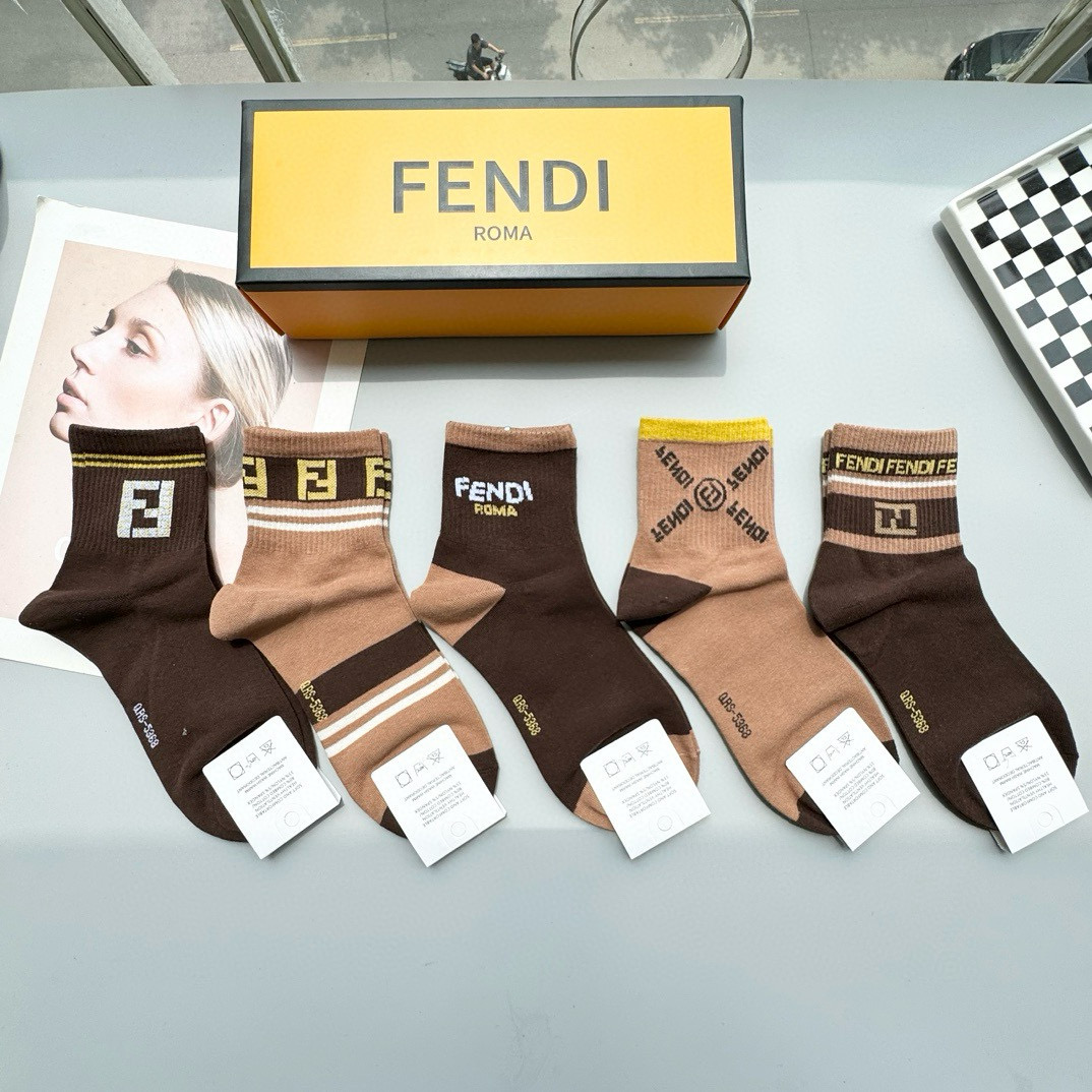 [TOP] FENDI Socks - 5 Pieces as a Set