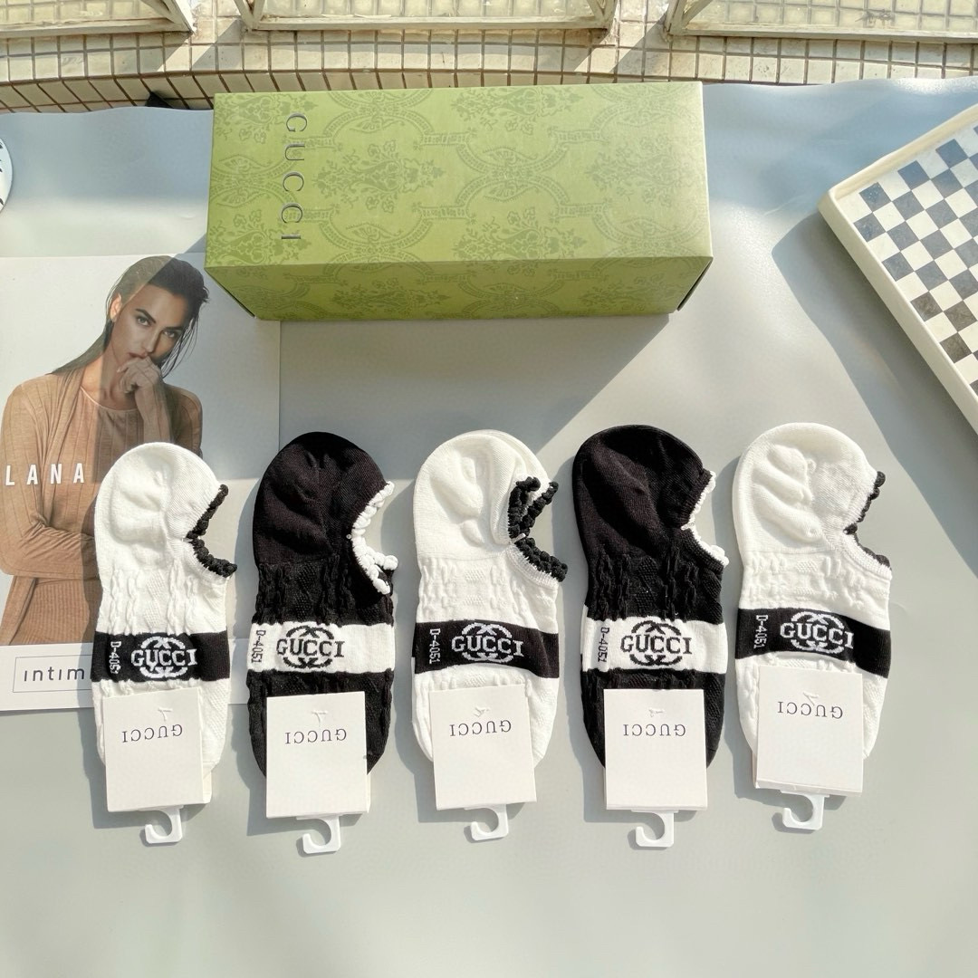 [TOP] GUCCI Socks - 5 Pieces as a Set