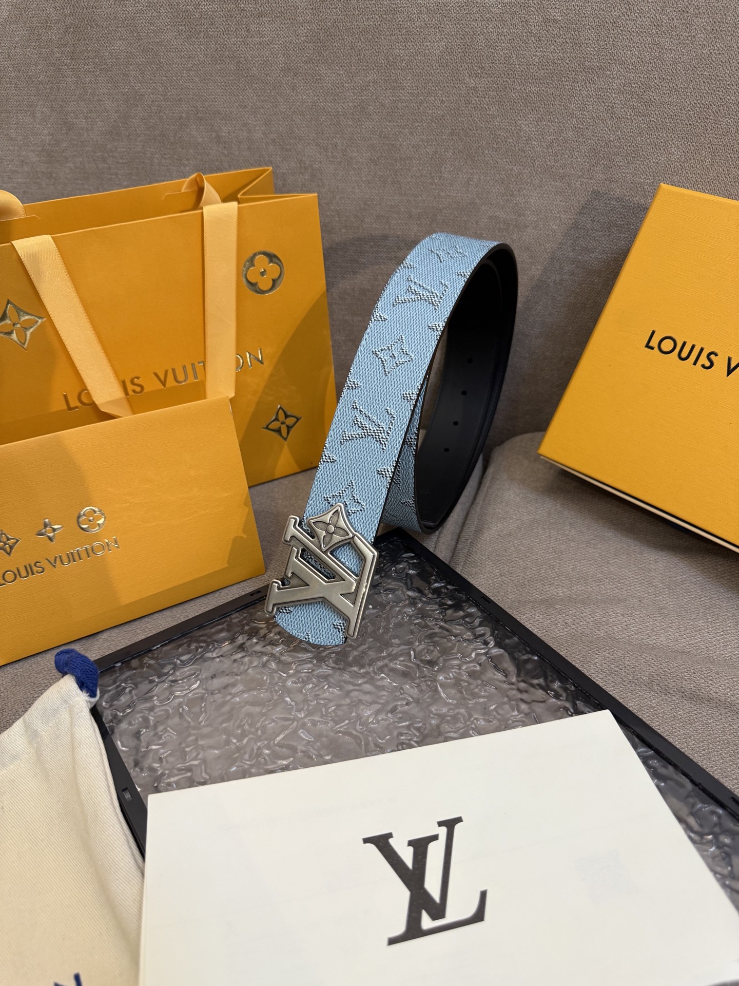 [TOP] Louis Vuitton LV  Belt - Blue