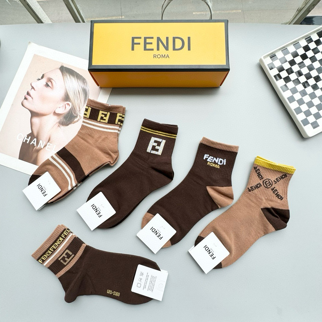 [TOP] FENDI Socks - 5 Pieces as a Set