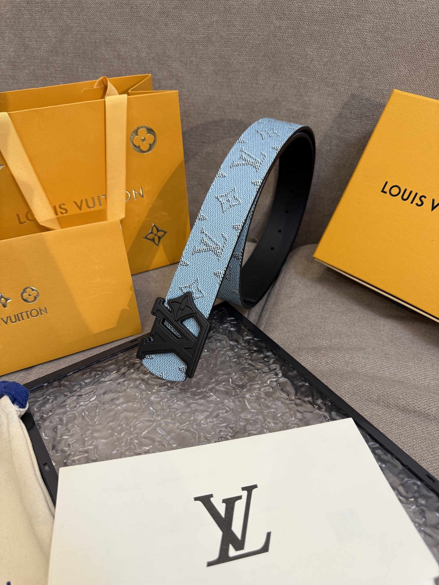 [TOP] Louis Vuitton LV  Belt - Blue