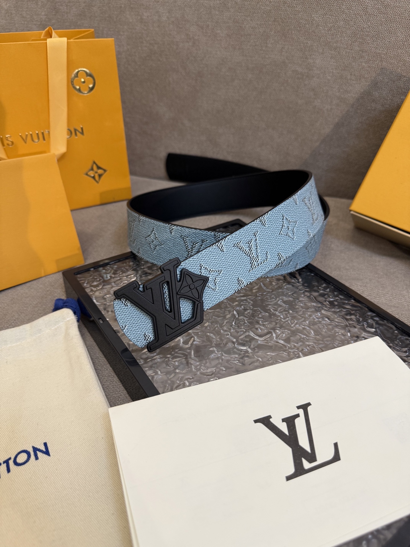 [TOP] Louis Vuitton LV  Belt - Blue