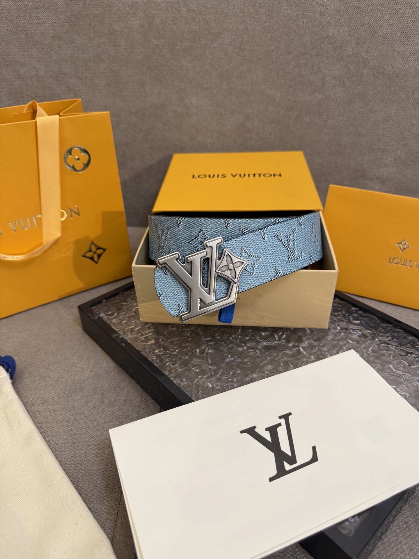 [TOP] Louis Vuitton LV  Belt - Blue