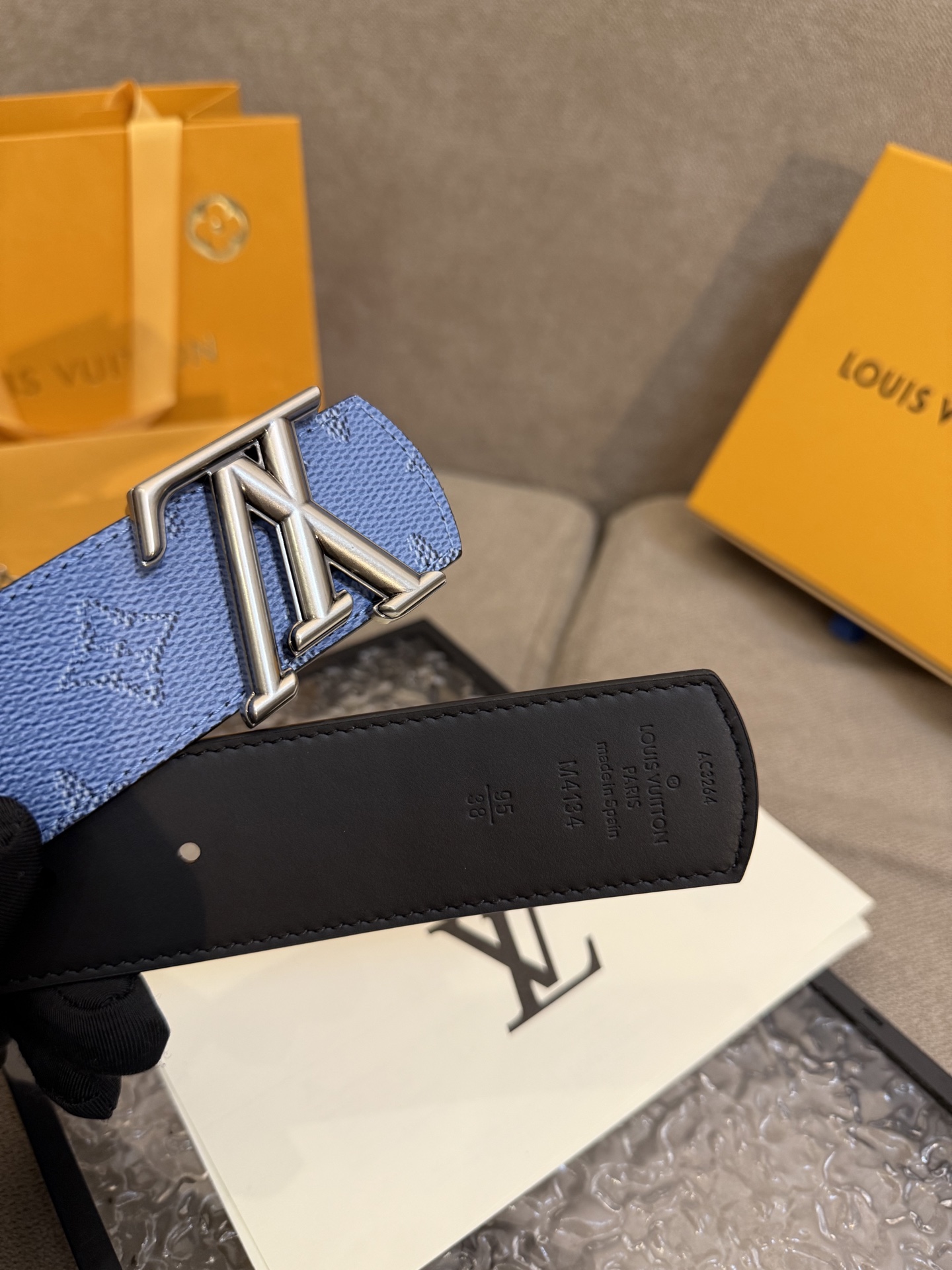 [TOP] Louis Vuitton LV Dimension Belt - Blue