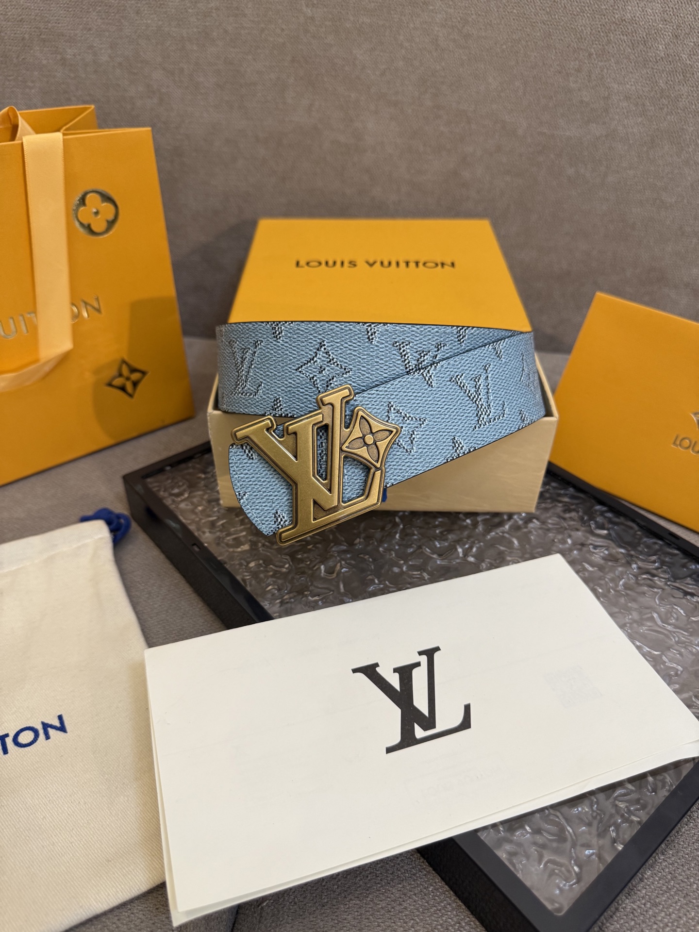 [TOP] Louis Vuitton LV  Belt - Blue