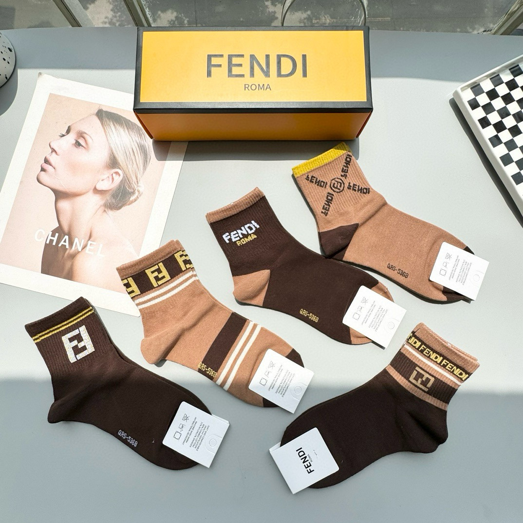 [TOP] FENDI Socks - 5 Pieces as a Set