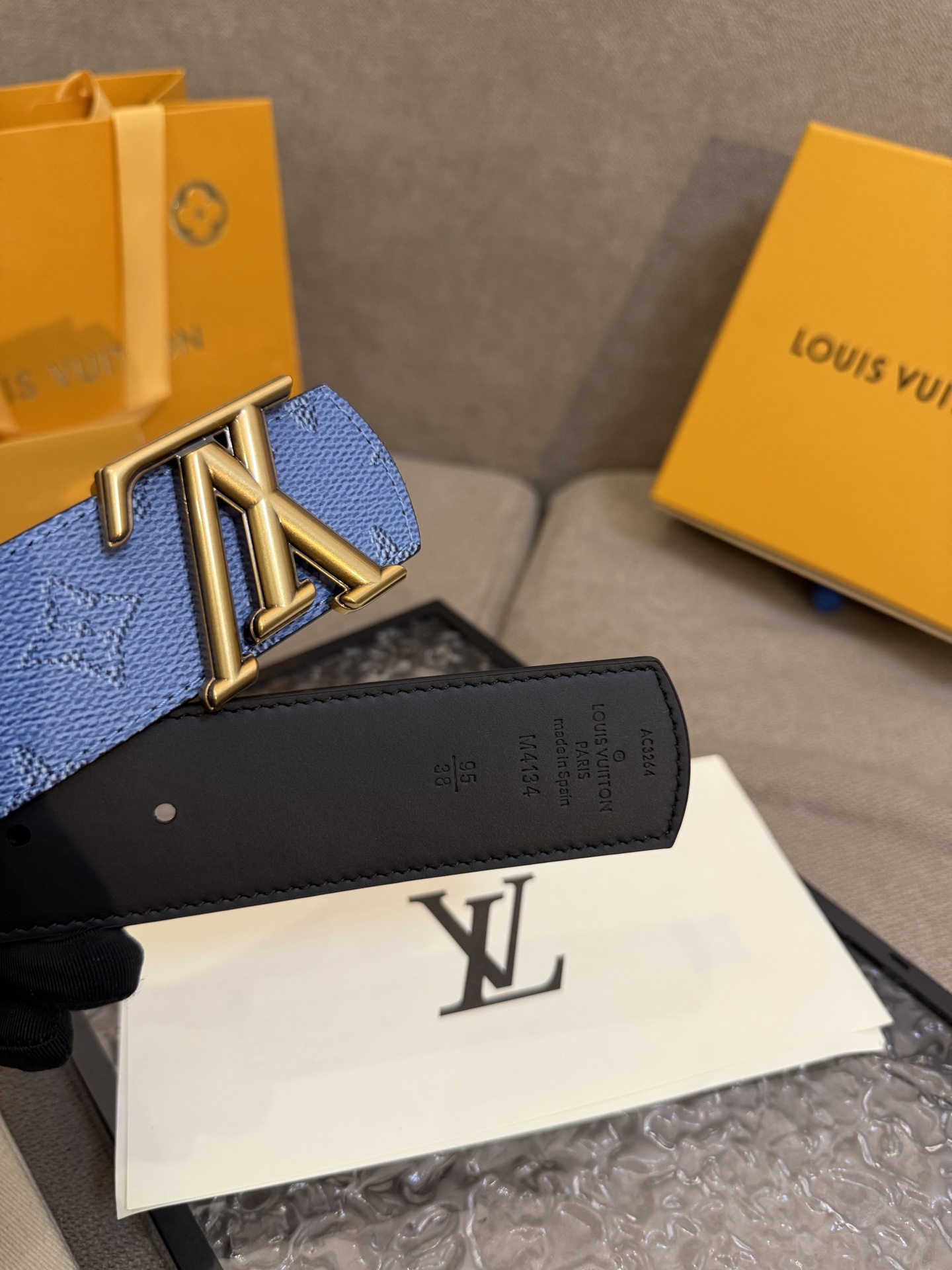 [TOP] Louis Vuitton LV Dimension Belt - Blue