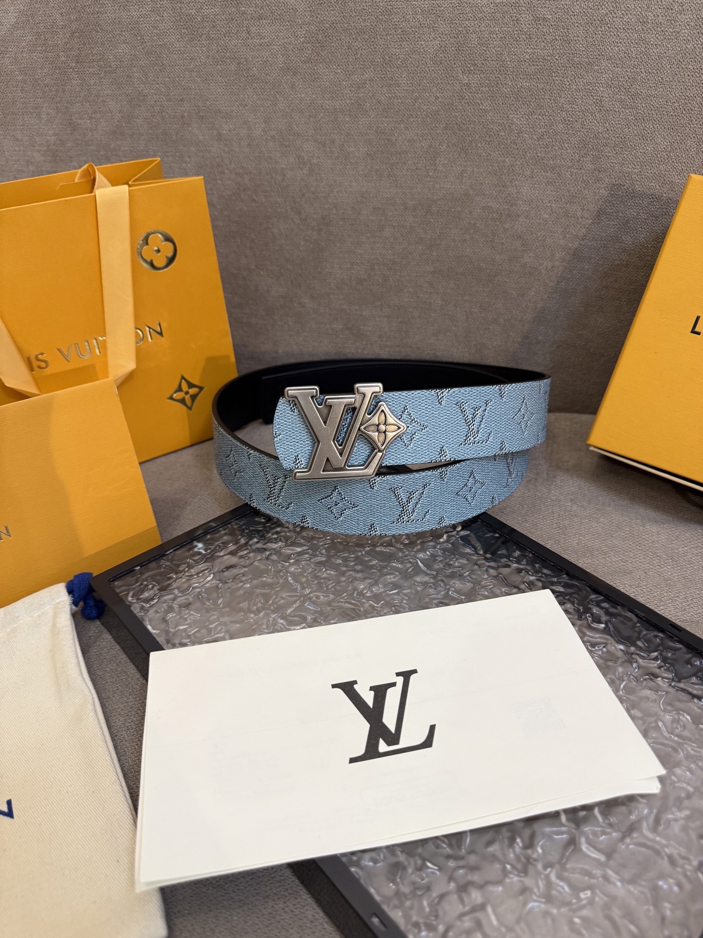 [TOP] Louis Vuitton LV  Belt - Blue