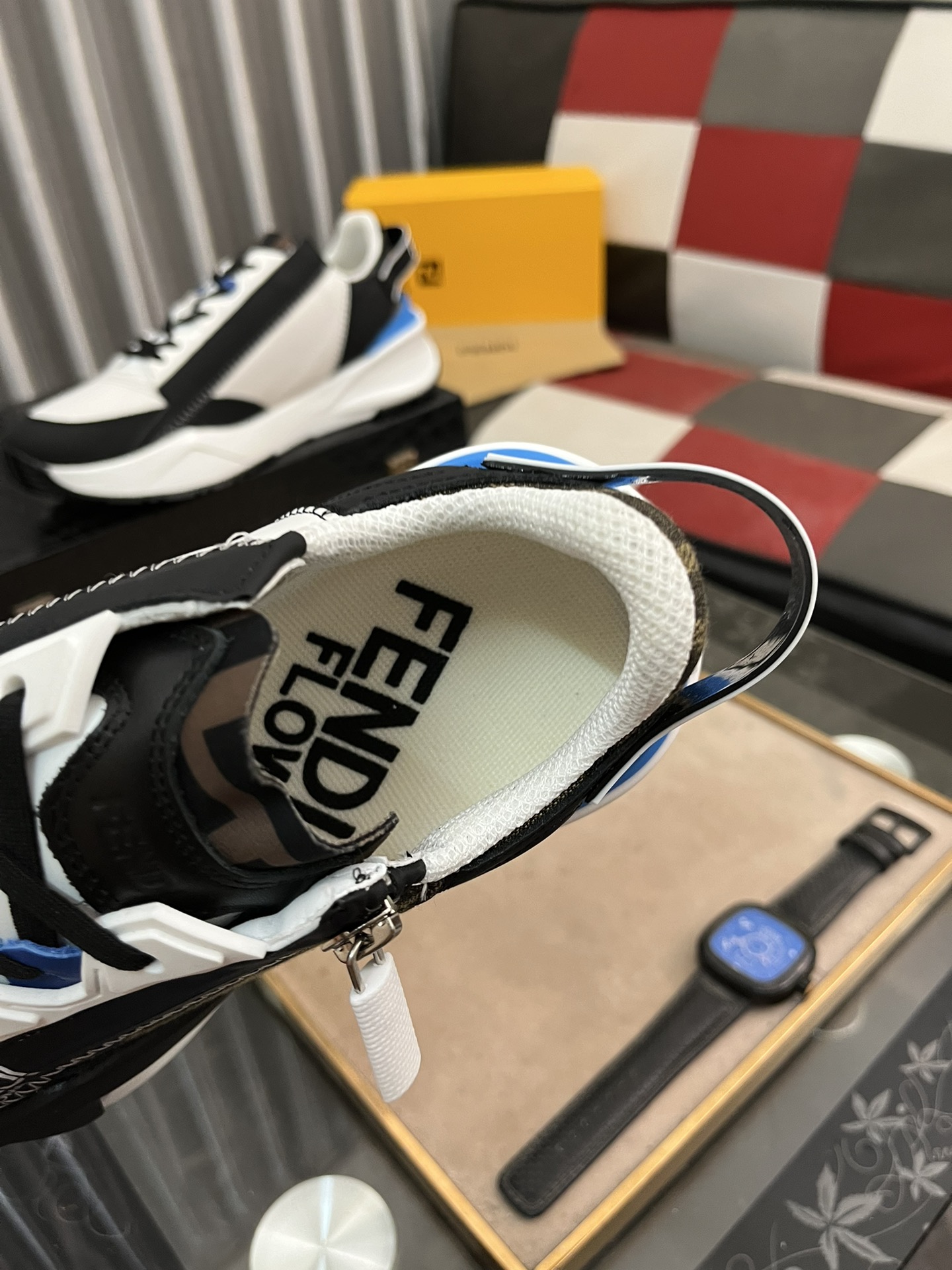 [TOP] FENDI Men's Casual Shoes - 4 Colour