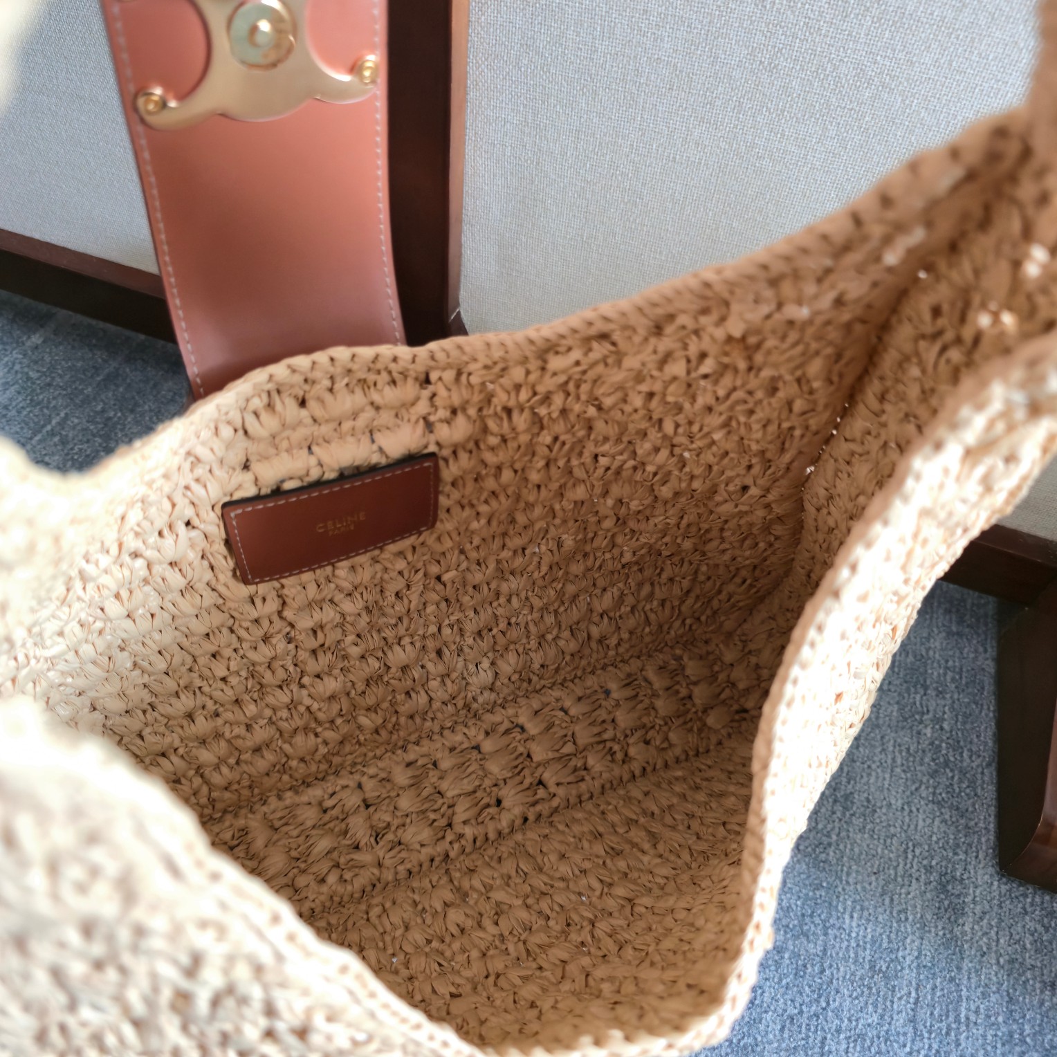 [TOP] CELINE Cabas Triangle Bag 45x23x6cm - Beige