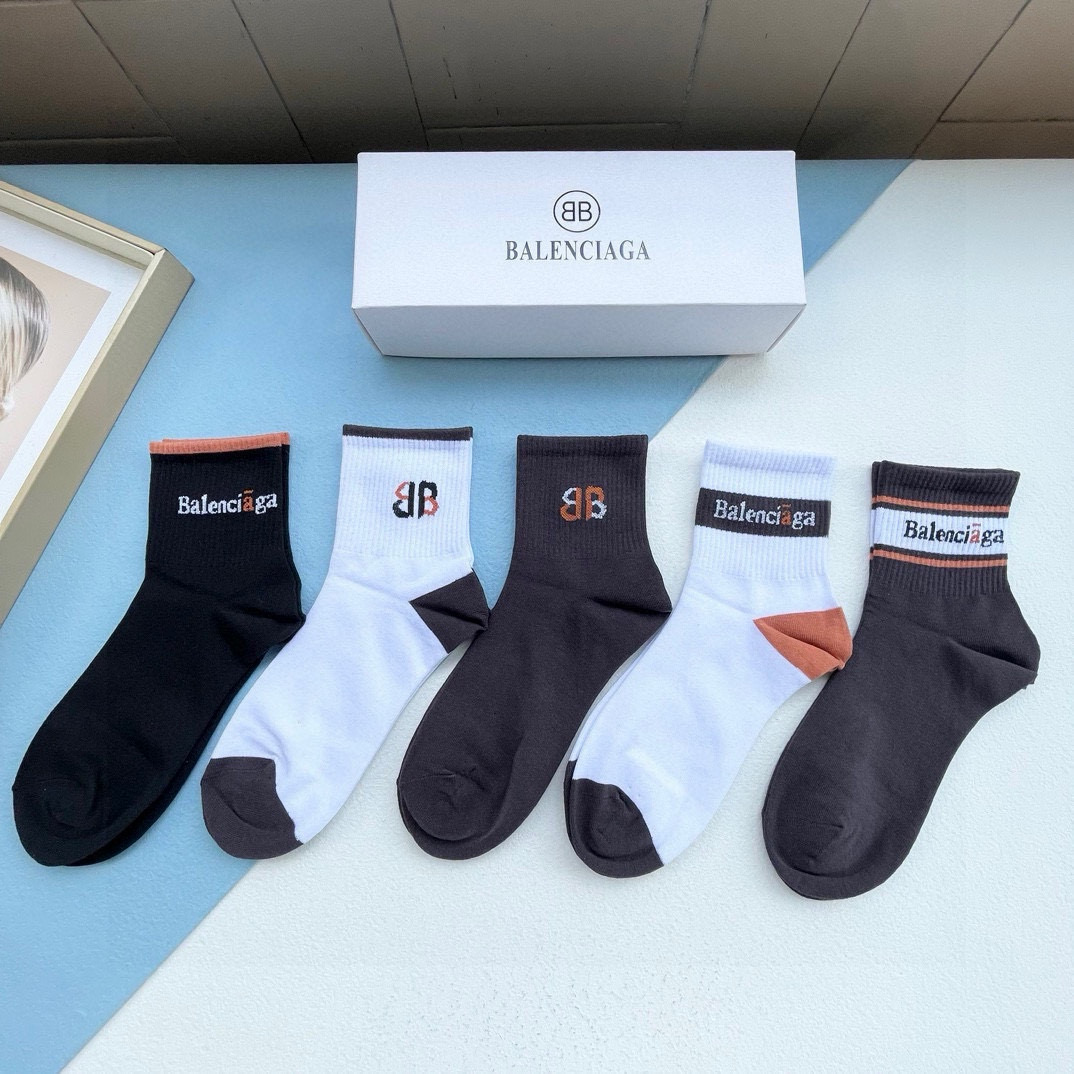 [TOP] BALENCIAGA Socks - 5 Pieces as a Set