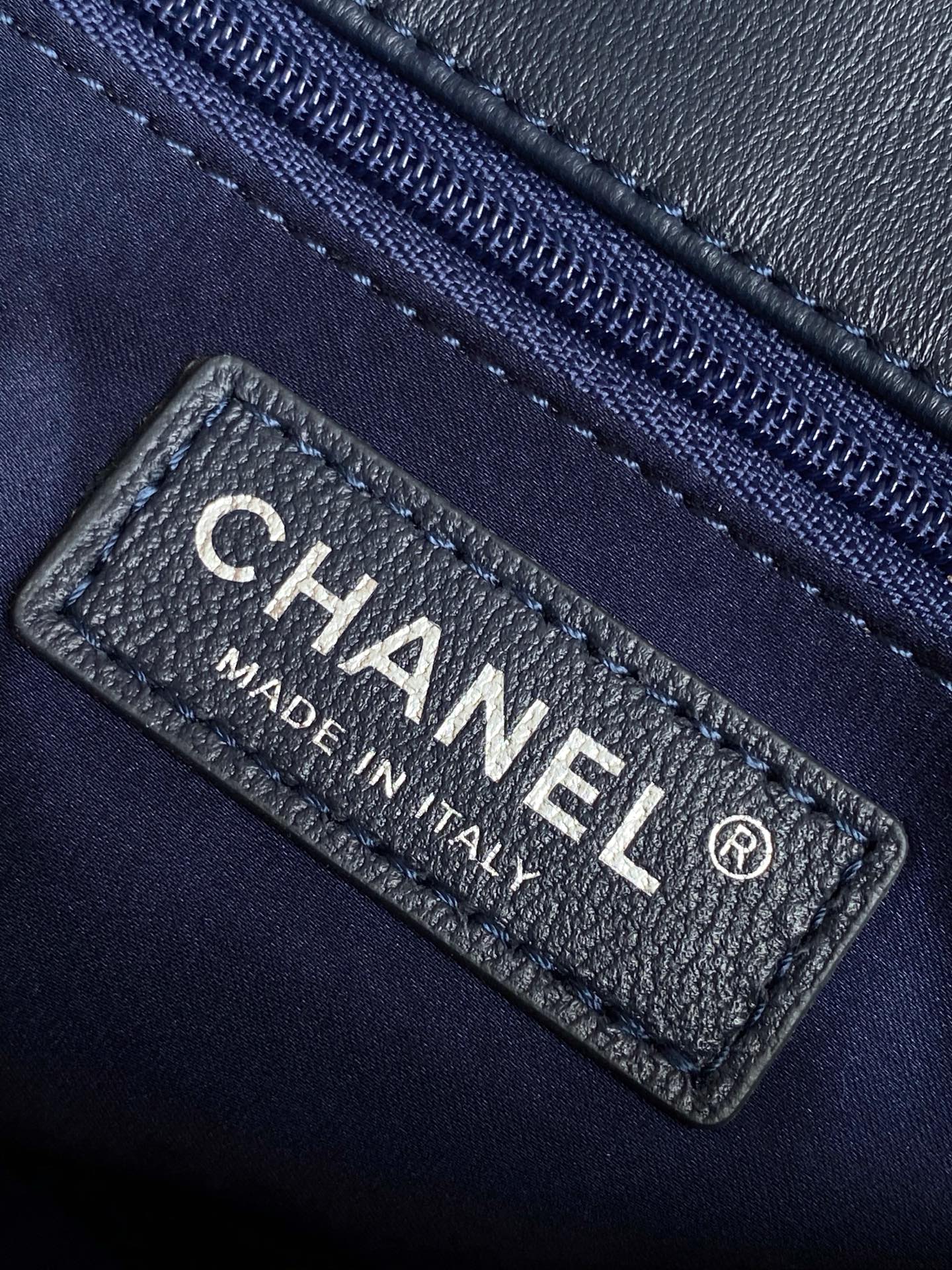 [TOP] CHANEL Sequins Flap Bag 14-21-8 cm - Blue