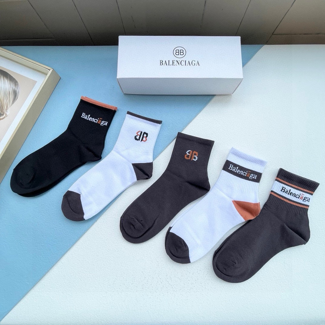 [TOP] BALENCIAGA Socks - 5 Pieces as a Set
