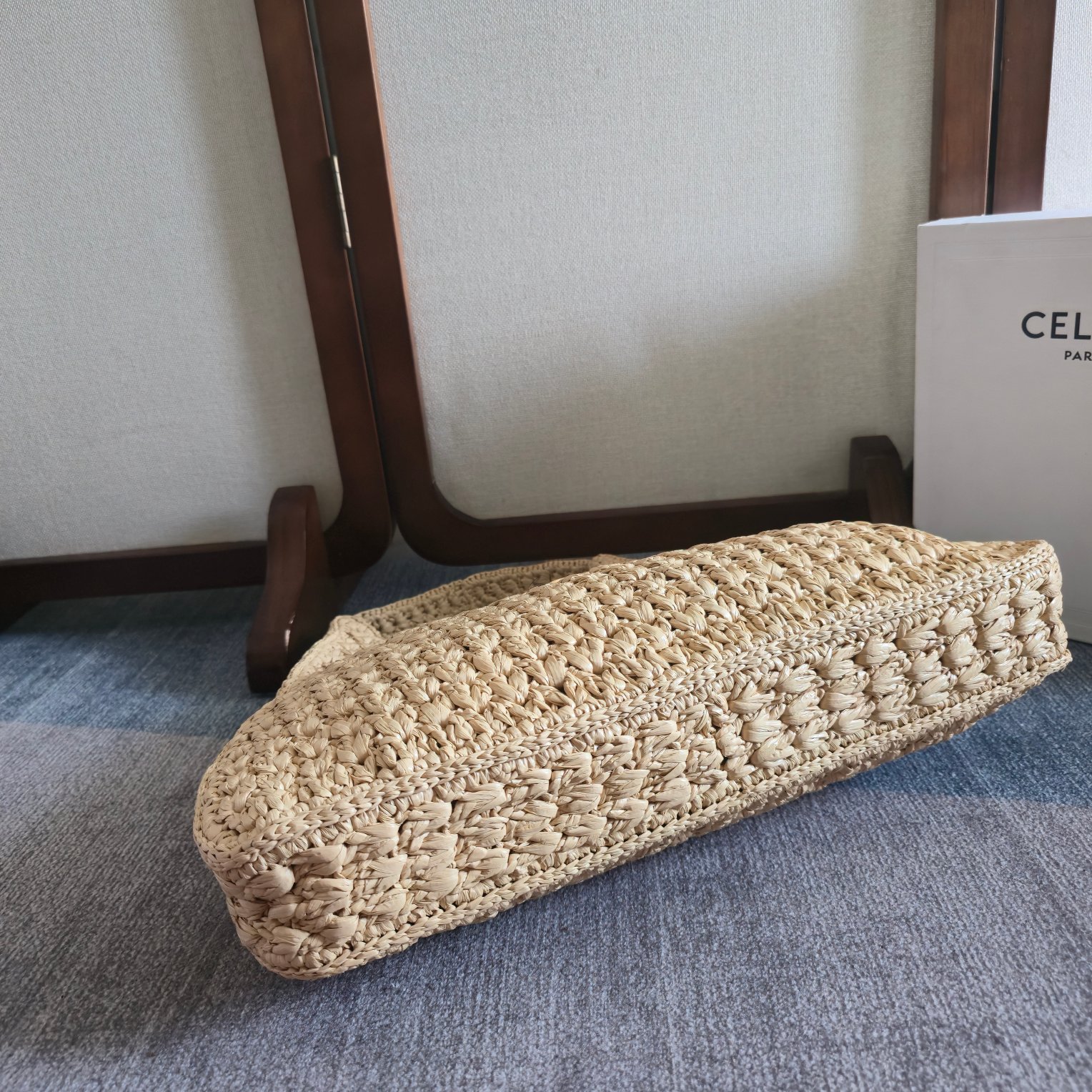 [TOP] CELINE Cabas Triangle Bag 45x23x6cm - Beige