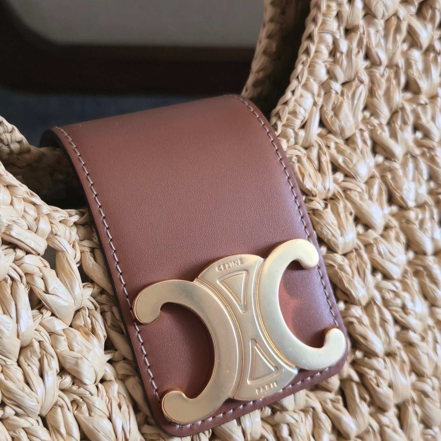 [TOP] CELINE Cabas Triangle Bag 45x23x6cm - Beige