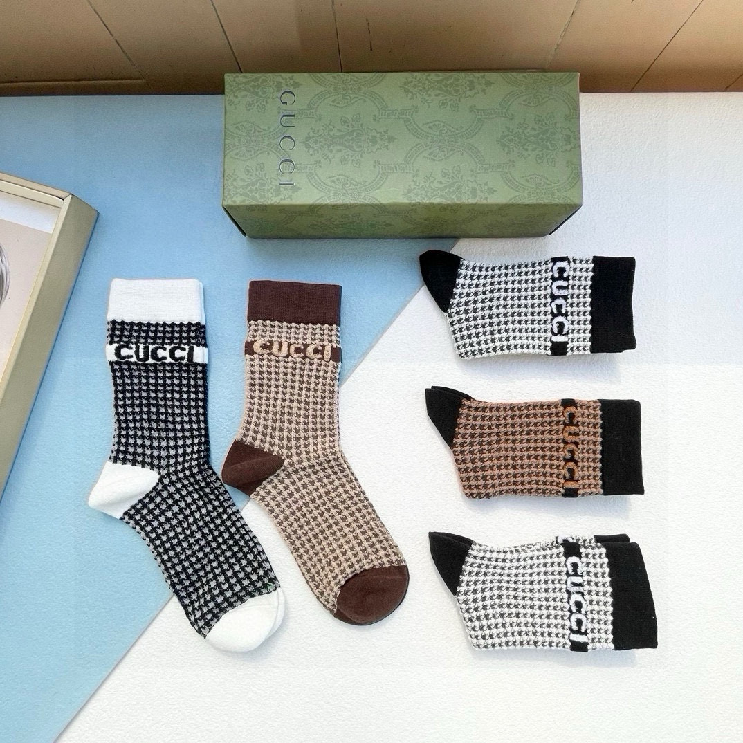 [TOP] GUCCI Socks - 5 Pieces as a Set