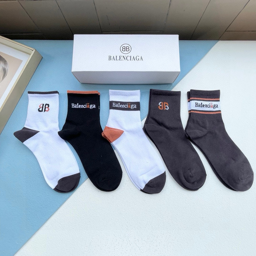 [TOP] BALENCIAGA Socks - 5 Pieces as a Set