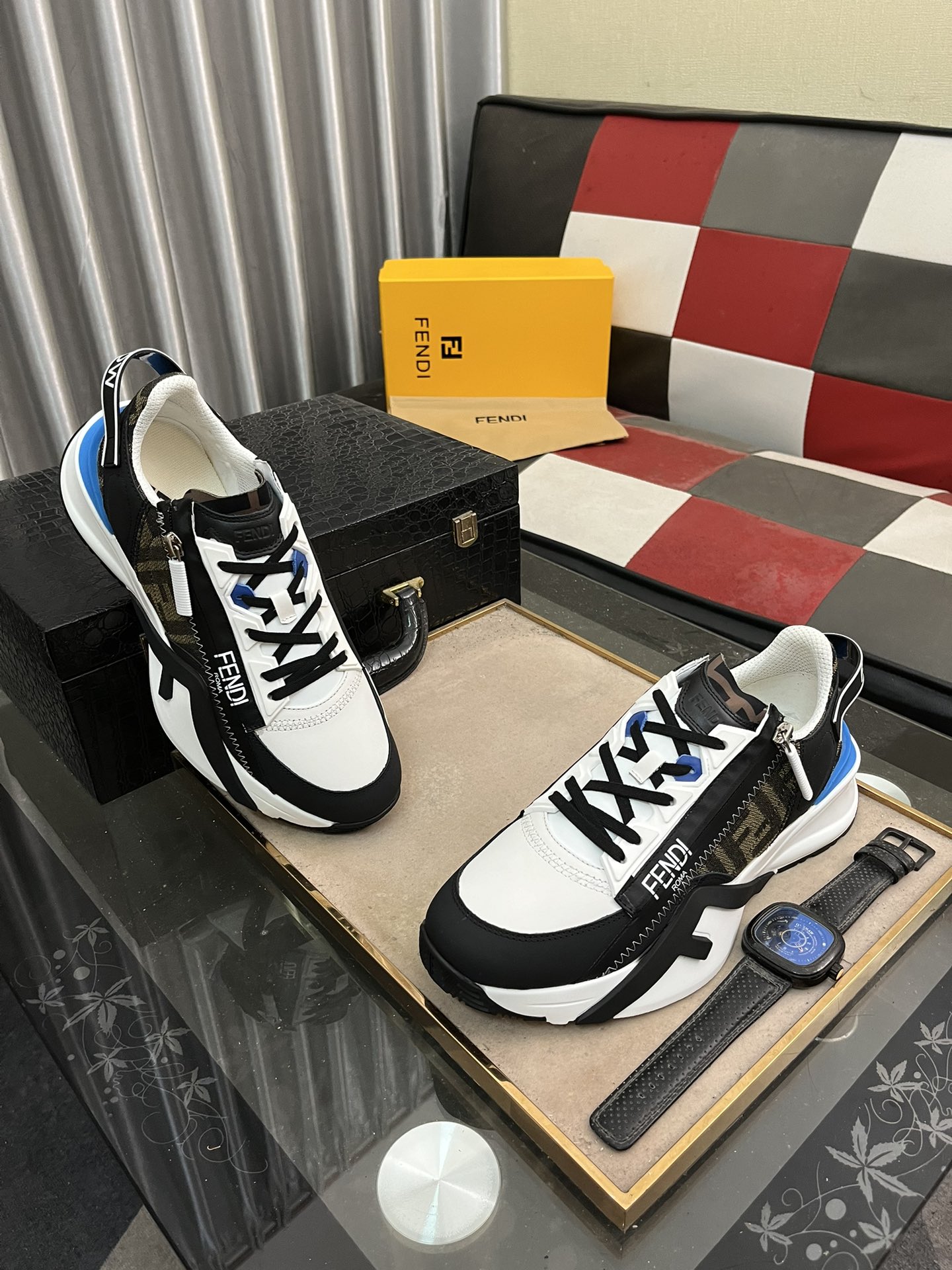 [TOP] FENDI Men's Casual Shoes - 4 Colour