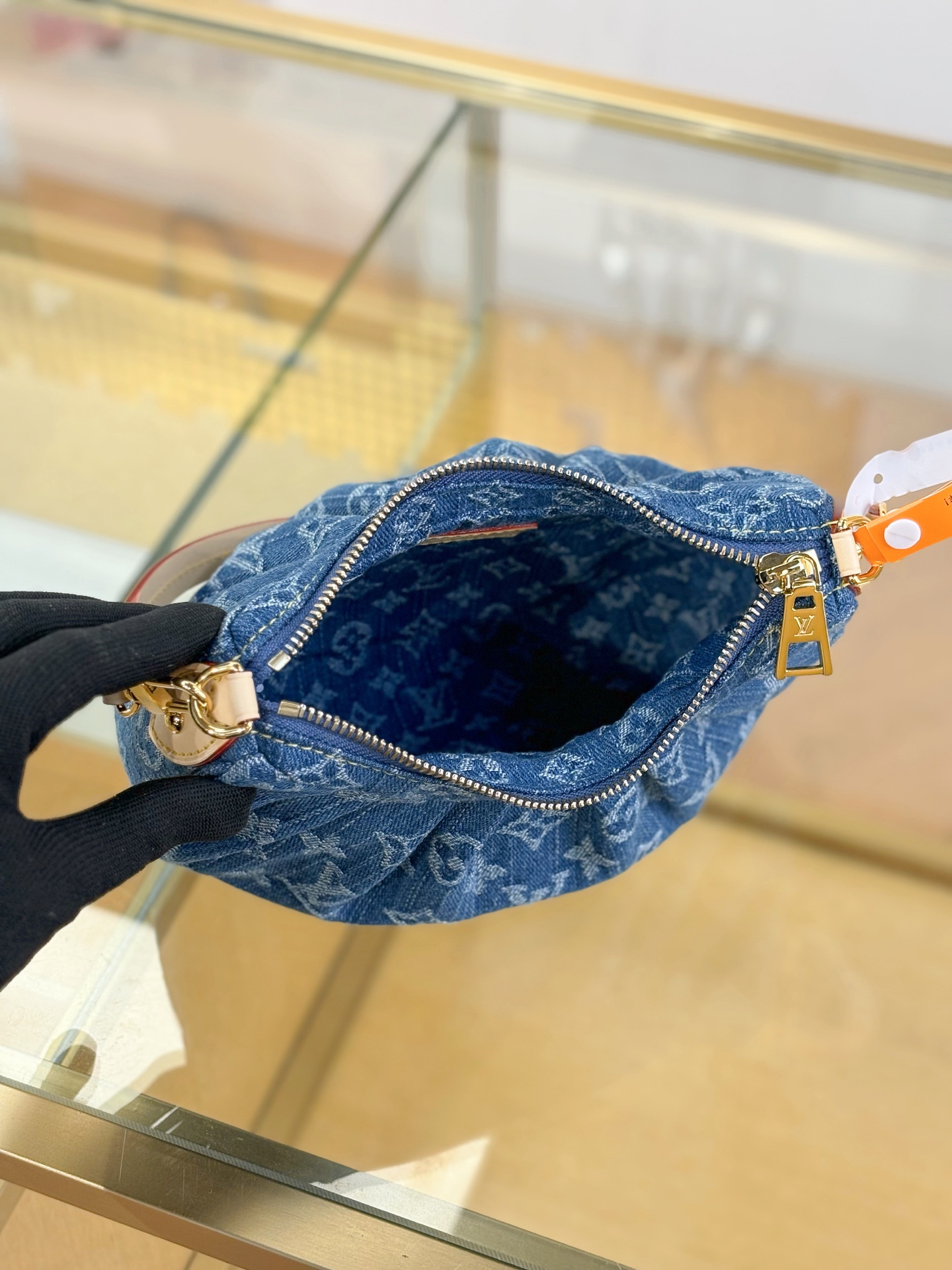 [TOP] Louis Vuitton LV Pochette Valley handbag 21x15x7cm - Blue