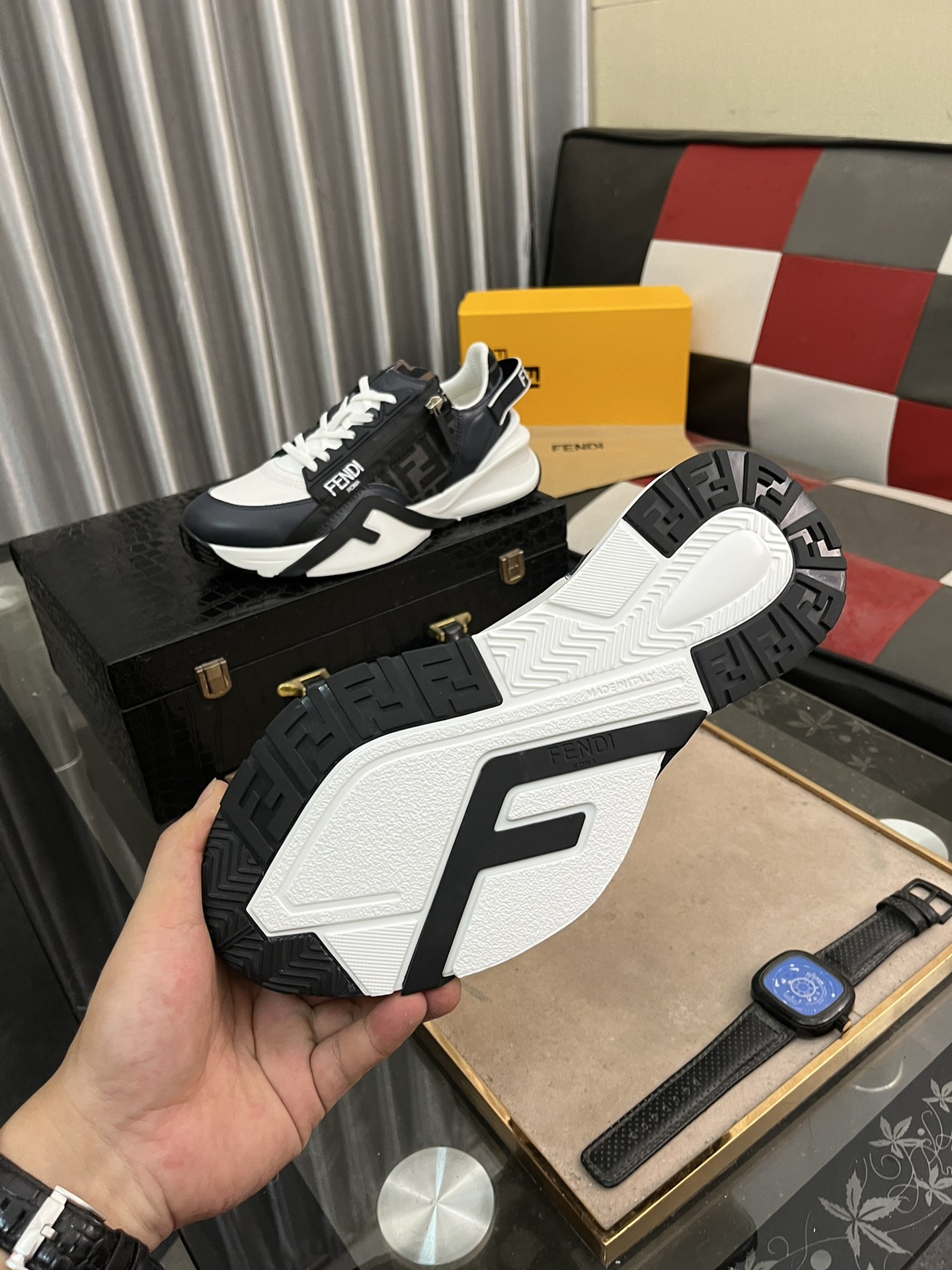 [TOP] FENDI Men's Casual Shoes - 4 Colour