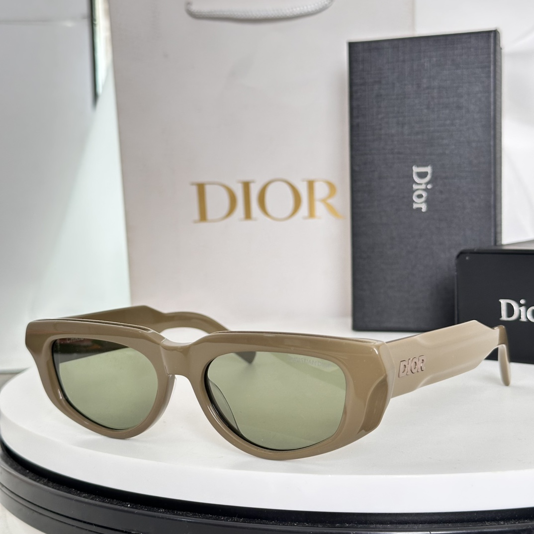 [TOP] Christian Dior Sunglasses - 6 Color