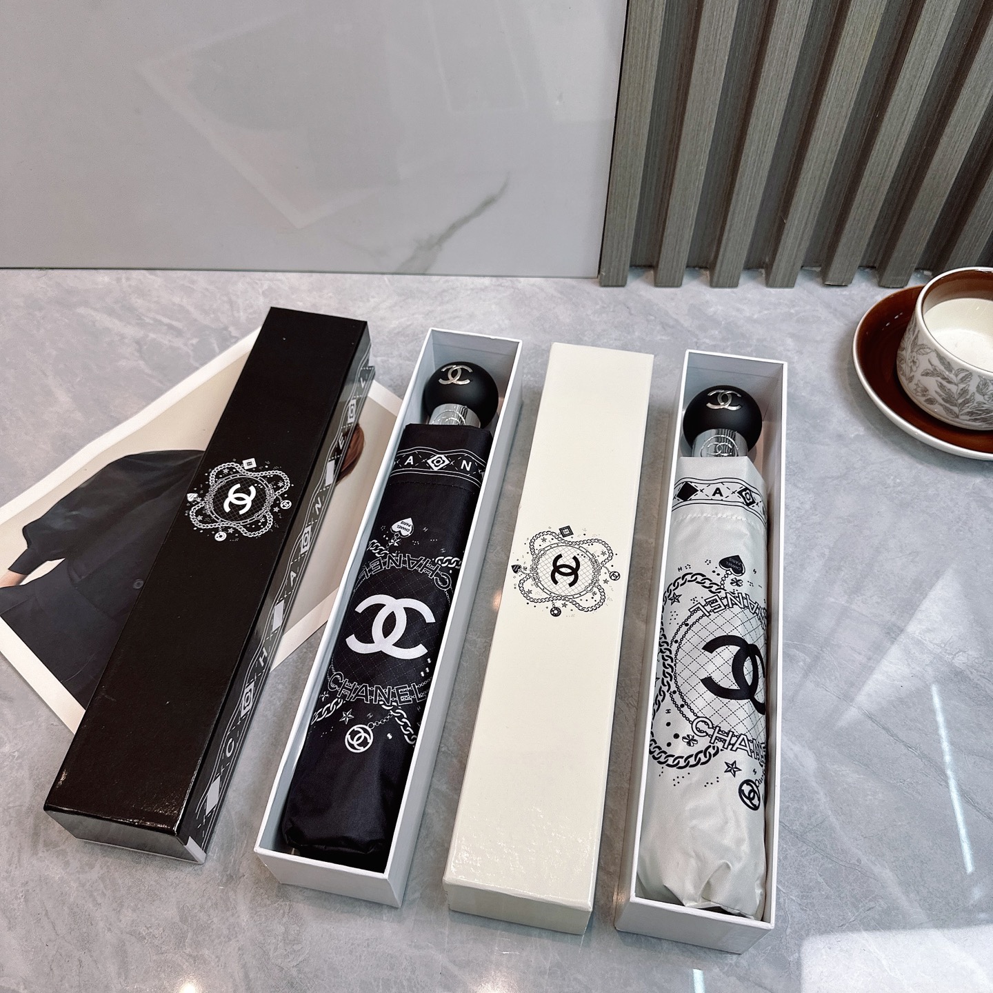 [TOP] CHANEL Umbrella - 2 Colors