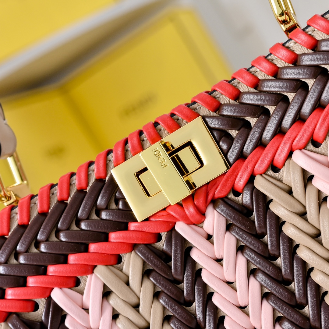 [TOP] FENDI Peekaboo ISeeU Petite 20cm - Black&Red