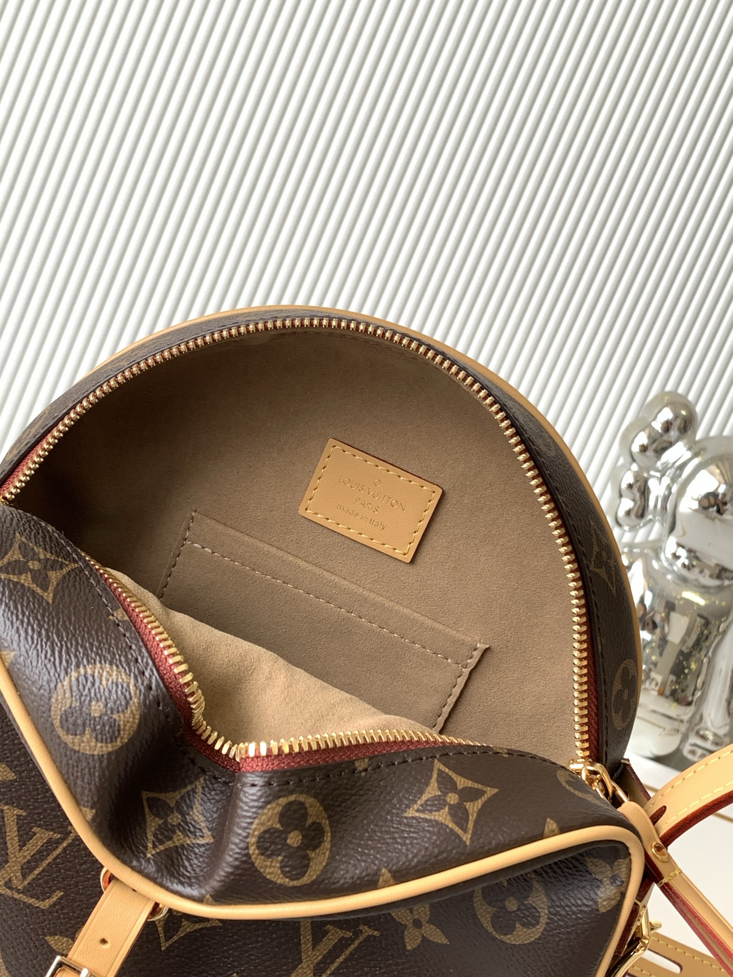 [TOP] Louis Vuitton LV Crossbody Bag 20x22.5x8CM - Brown