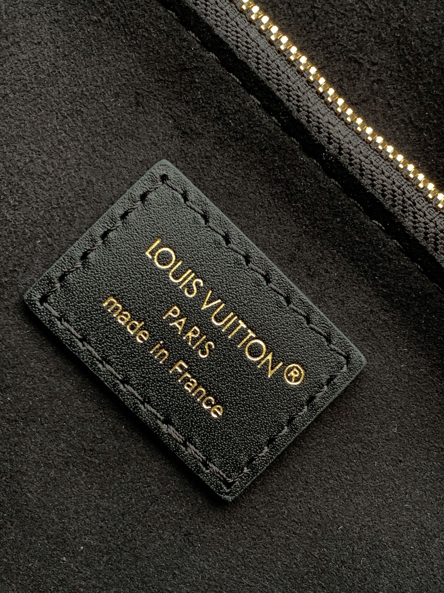 [TOP] Louis Vuitton LV Trunk Bag Monogram 27*8*16CM - Brown