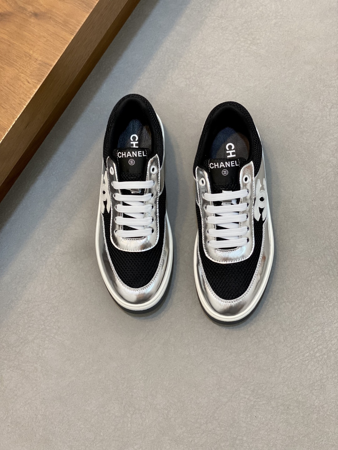 [TOP] Chanel Men's Casual Shoes - 4 Colour
