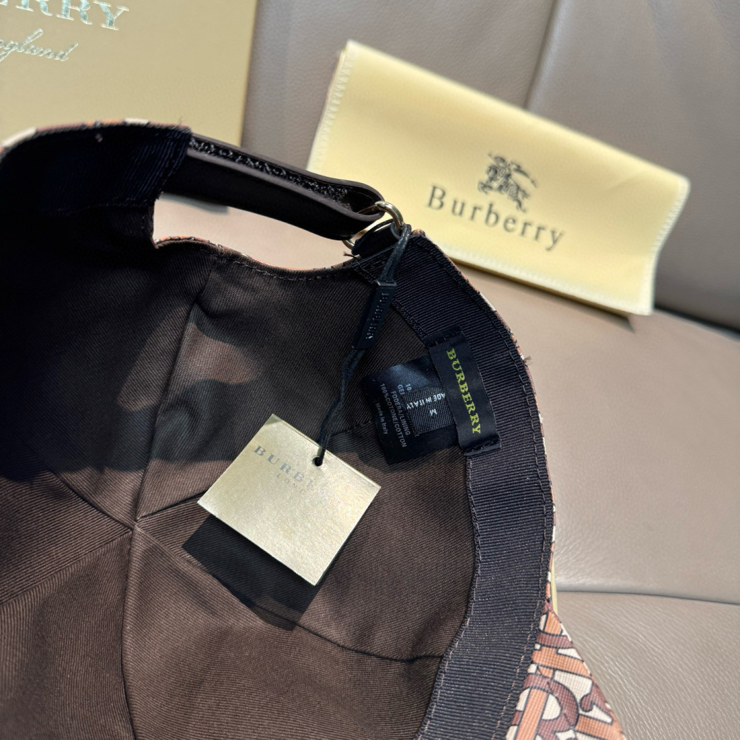[TOP] BURBERRY Baseball Hat - 2 Colors - 711 Luxury