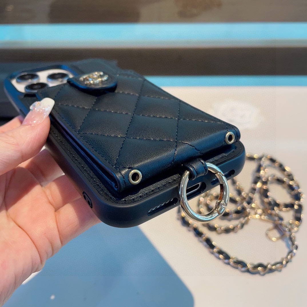 [TOP] CHANEL Iphone Case - 2 Colors - 711 Luxury