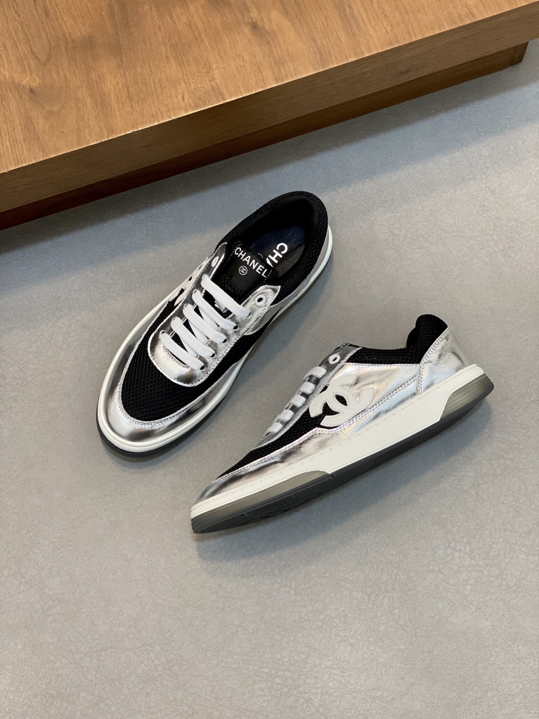 [TOP] Chanel Men's Casual Shoes - 4 Colour