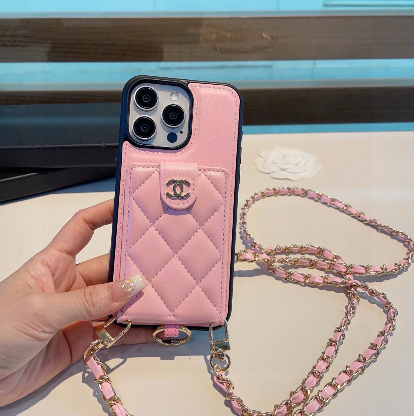 [TOP] CHANEL Iphone Case - 2 Colors - 711 Luxury
