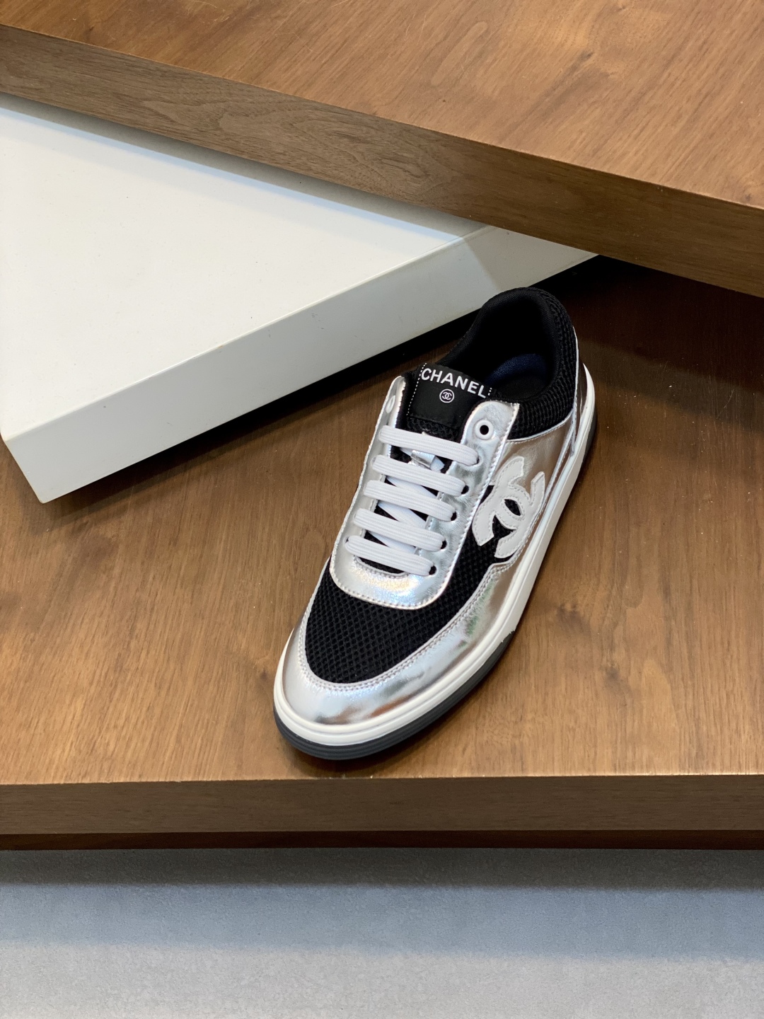 [TOP] Chanel Men's Casual Shoes - 4 Colour