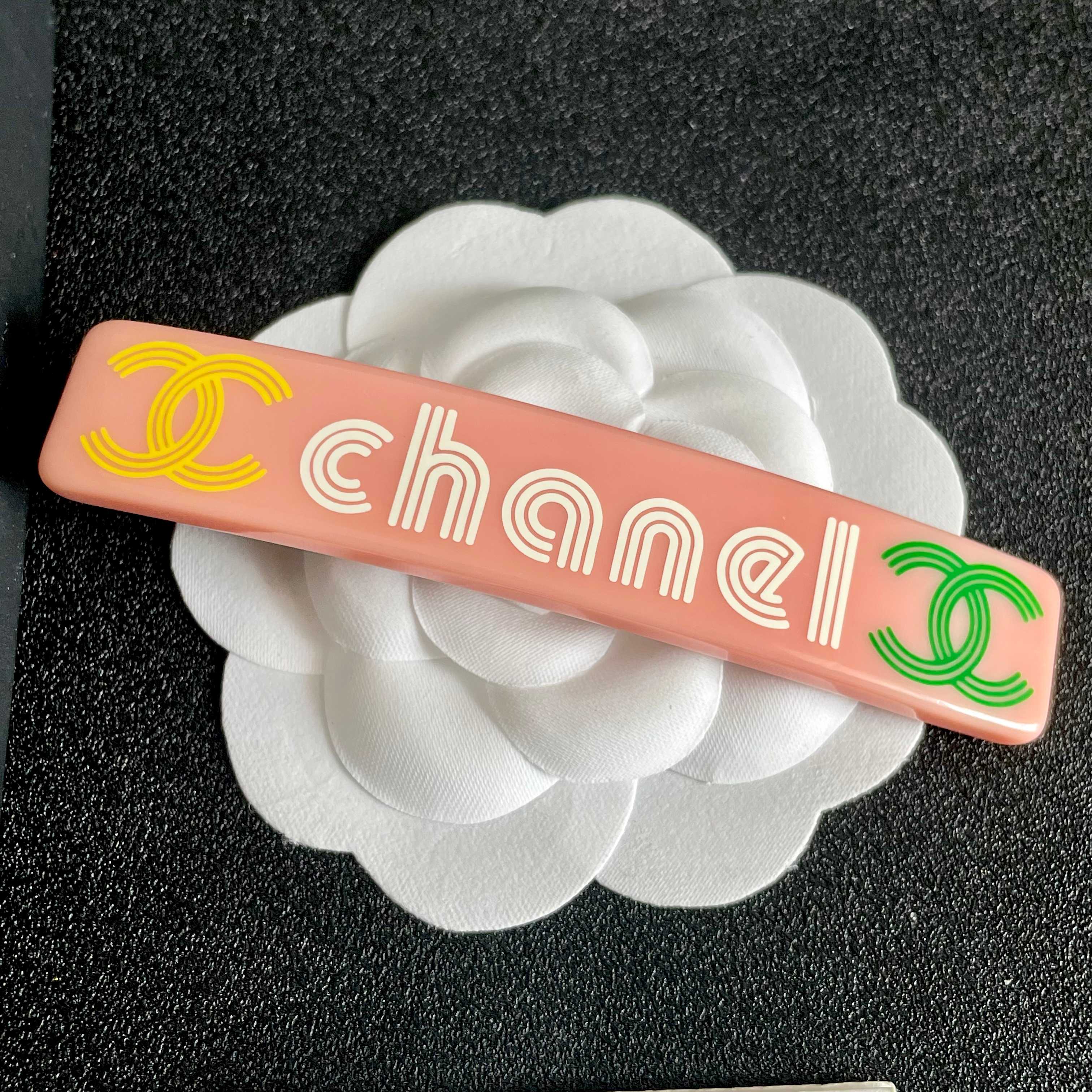 [TOP] CHANEL Hairpin - 2 Colors