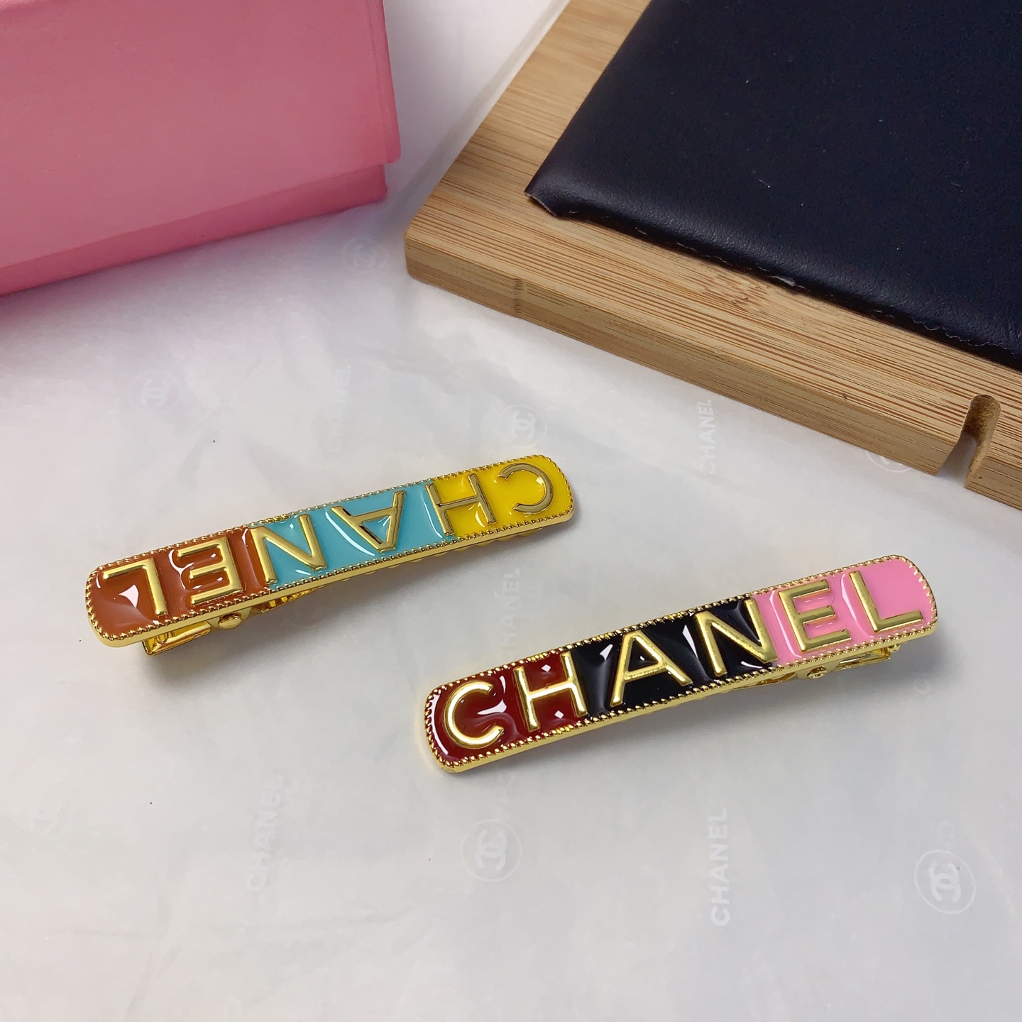 [TOP] CHANEL Hairpin - 2 Colors