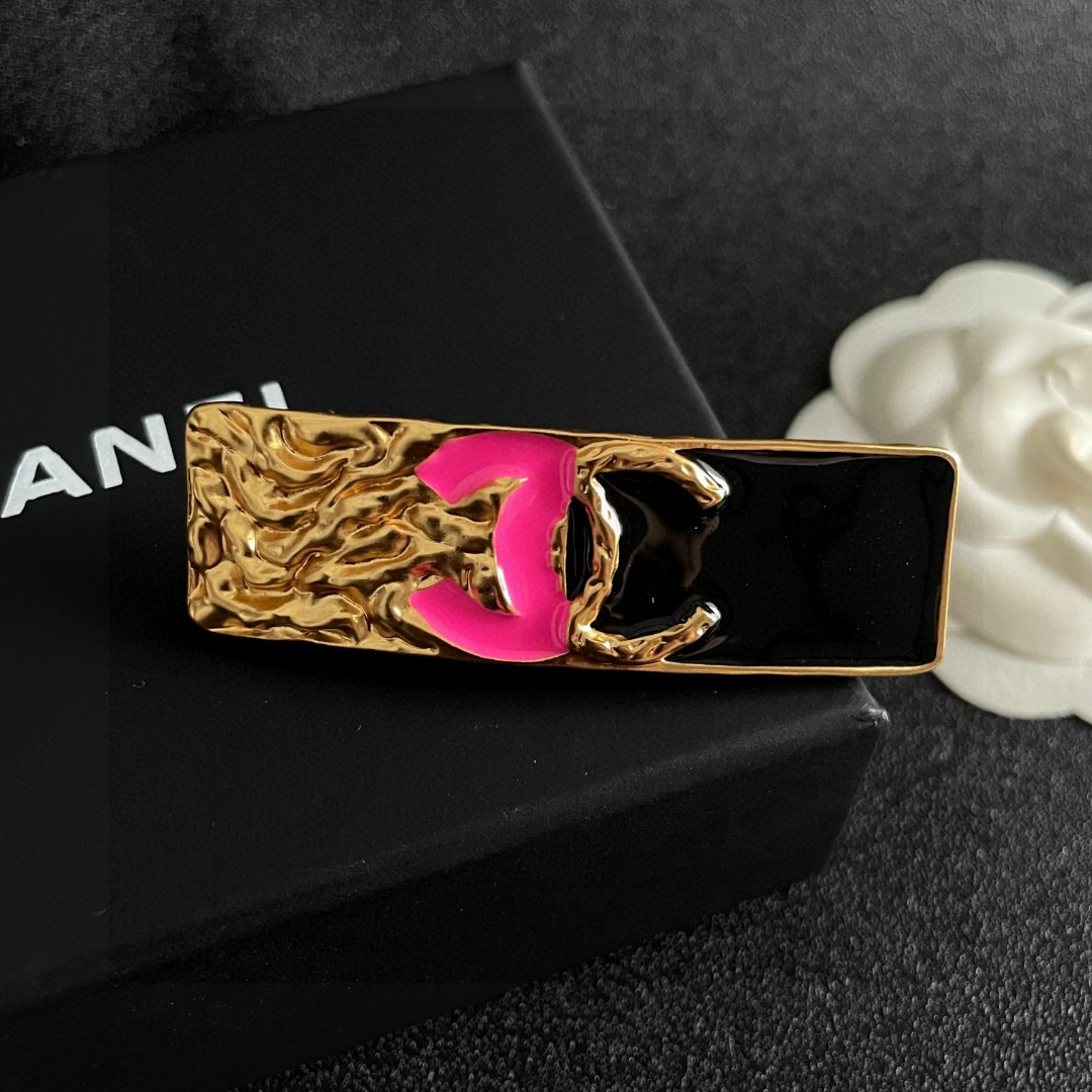 [TOP] CHANEL Hairpin - Gold