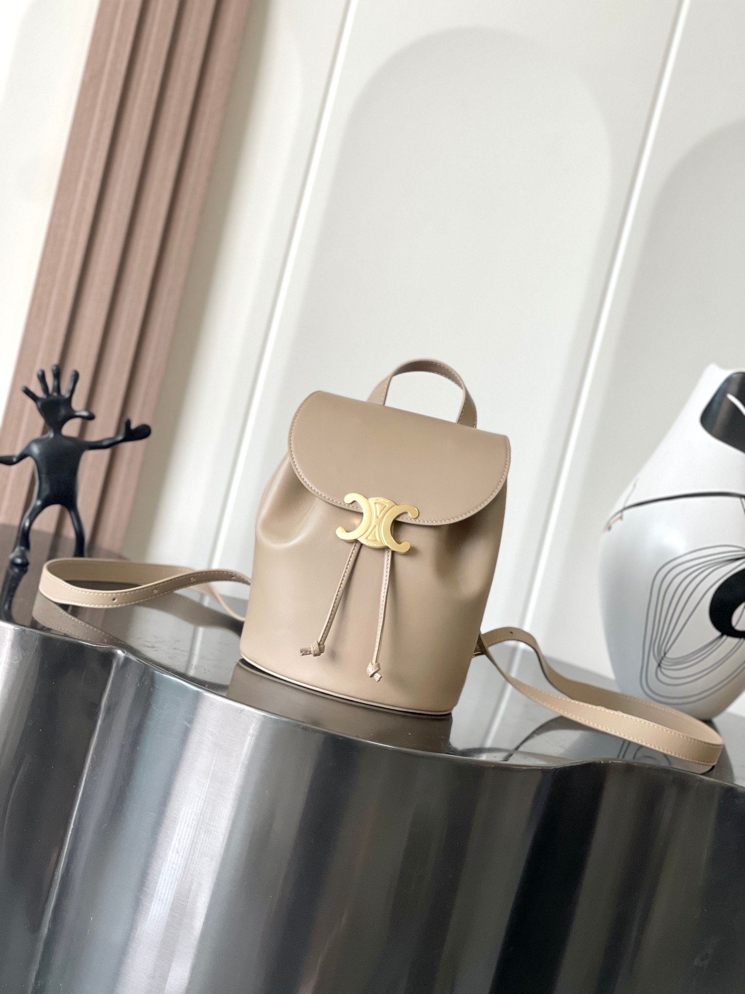 [TOP] CELINE Bonnie Backpack Calfskin 25x18x13 cm - Khaki